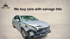 Illustration explaining what a salvage title means for a damaged or totaled vehicle and its resale value.